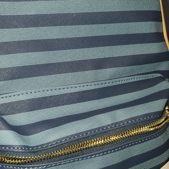 Adrienne Vittadini Blue & Natural Hayes Stripe Backpack, BNWT - Picture 6 of 13